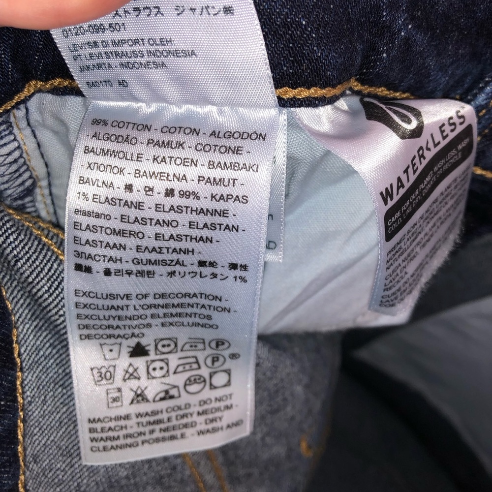 Levi’s 70s High Slim Straight jean (23X29) - Picture 14 of 16